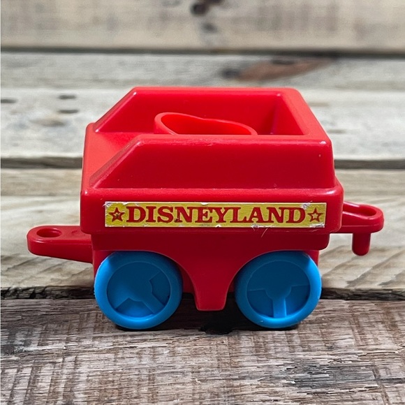 Fisher Price Little People Disneyland Train Car Part Red Blue Cart Wagon Toy VTG - Picture 1 of 6